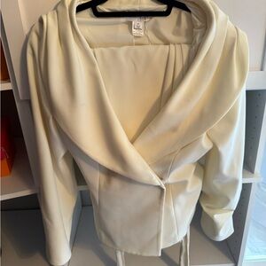 White House Black Market ivory Blazer size 12 with matching pants size 10